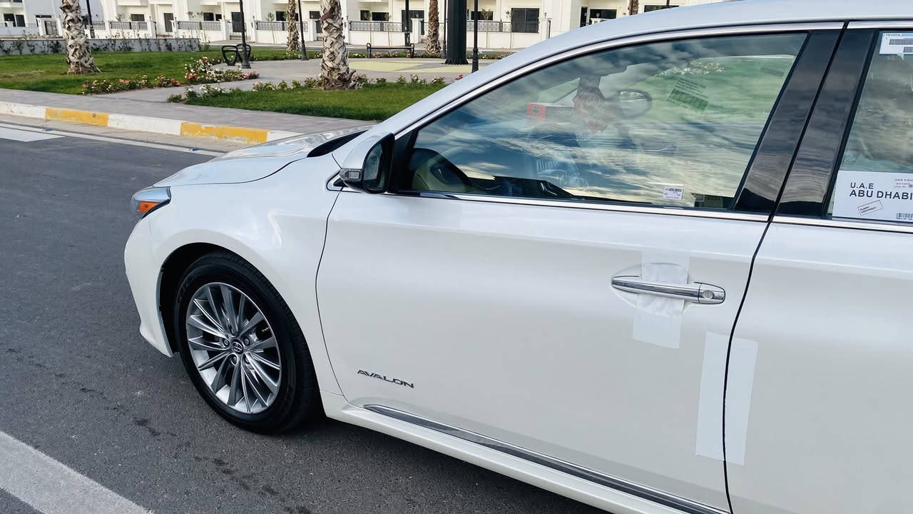 تۆیۆتا ئەڤەڵۆن2016فول فول مواسەفات سفري شريكة جيهان
مواسەفات خلیجی لميتيد 
دەرجە یەک بي بوياغ
کوشن سارد و گەرم 
حساس پێش و پشتی 
پەرده 
٣مۆد لێخورین eco
‏Normal
‏Sport  
ئاوێنە شەفت و ئیشارت
بەسمە شغال سڵایت لايت زينون ليد
کوشن جلد ساردو گةرم 
هەمو گیانی بەشەرت چوارتاييةي شريكةي نويي لةسةرة
٢ پەڵە PDR هەیەهةمووي قالبي لةسةر دةقي شريكة ماوة
٣سویجە 

شوێن هةولێر 

گێر و مەکیەنەی و كارةبايي دةنگی دیجیتال بەشەرت 
هیچ کێشەیەکی تێدا نییە
سةنةوي تا2030هةمووشتي نوية

ژمارەی خاوەنەکەی 
***********
