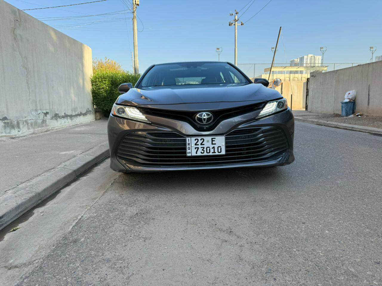 TOYOTA CAMRY 2020 XLE – 1/1
‎تۆیۆتا کامری ٢٠٢٠ (XLE) فوول مواسەفات ئەمریکی
٤ بستؤن
‎سەیارەیەکی زۆر جوان و پاکە، نموونەیەک لە هەیکەل و جوانی.

‎مواسەفات (XSE – Full Option):
‎• پانۆراما
‎• سیستەمی ڕاداری 360 پلە (پێش، پشت و تەنیشتەکان)
‎• ڕاداری خەتی جادە
‎• کوشن جلد
‎• کوشن سارد و  گەرم 
‎• 4 جۆر کوشن کارەبایی
‎•چوار ساڵنسای بیلادی
‎•مؤبايل چارج
• Auto Hold(ئۆتۆ هۆڵد)
‎•بەسمە
‎• برێکی بەسمە
‎•3 جۆر مۆدی لێخووڕین(ECO, SPORT, NORMAL)
‎• 3 جۆر گێڕ (ئۆتۆماتیک، عادی، گێڕ لە سووکان)
‎• شاشەی گەورە
‎• کامێرا و حاسە
‎• تەحدید سورعە
‎• تەحەکوماتی سەر سووکان
‎• چوار دەرگا بەسمە
‎• لایتی پێشەوە LED، عەدەسە، زینۆن، بلاجیکتۆر
‎• لایتی پشتەوە LED 
‎• زۆر مواسەفاتی تر

‎• کامل سێرڤس کراوە
‎• 4 تایەی تازەی لە ژێرە
‎• پێشی کەپسە و ئێرباگ نەتەقیوە
‎• کامل بیلادیە

‎گێڕ و مەکینە نەکراوەتەوە بە شەرت
‎گێڕ و مەکینە و تەبرید و کارەبایات بە شەرت

‎ڕەقەم و سەنەوی تازەیە
‎تحویل و غرامە بە شەرت
‎ 0750 461 8834 أربيل, العراق

