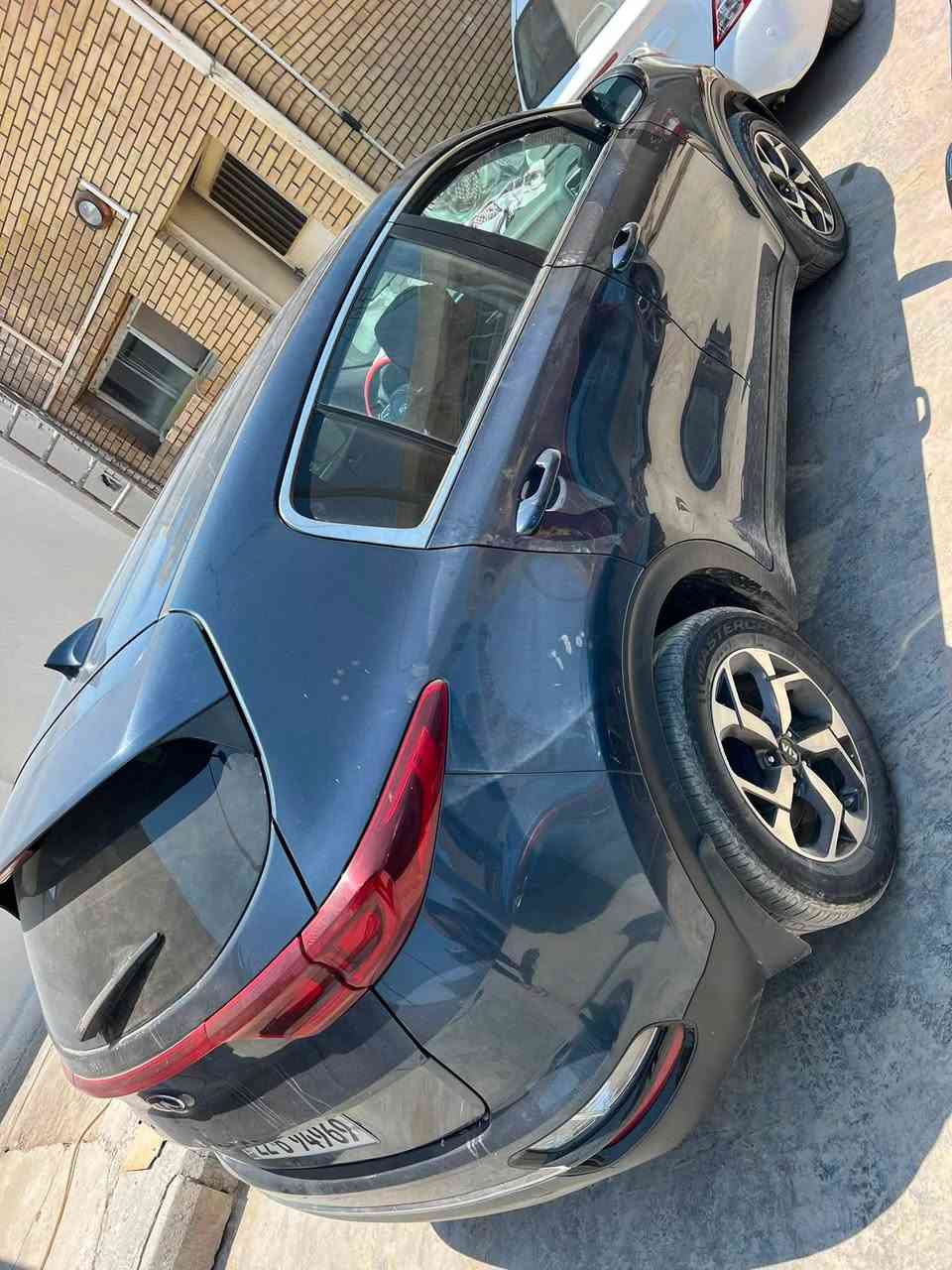 للبيع سبورتج 2022  Lx سياره كلين حادثه بس الدعاميه كير ومكينه صدر امامي خلفي تخم تاير سياره احله من الصور *********** تحويل مباشر مكينه 2400السعر 157

