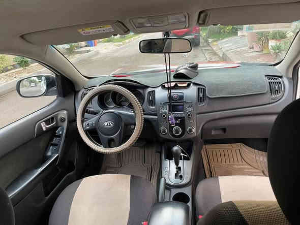 سلام عليكم سيراتو 2010
رقم أربيل جديد بسمي تريد وكاله تريد تحويل
سياره جديده 5 ويل كب
موصفات عاديه
سونرها بل صور موجود
سعر 95 مكاني بغداد شعب
استفسار رقم ***********
