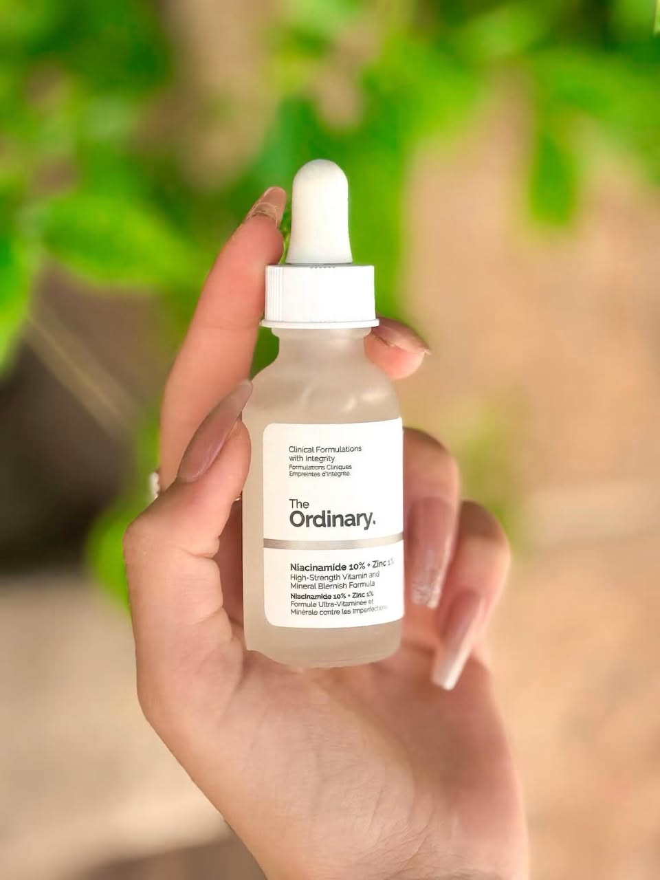 ✨ ودّعي لمعان البشرة والحبوب مع سيروم The Ordinary Niacinamide 10% + Zinc 1%.

💧 يساعد على:
• تقليل الحبوب وآثارها.
• التحكم بإفراز الزيوت.
• تحسين مظهر المسام.
• توحيد لون البشرة مع الاستخدام المنتظم.

🌸 متوفر الآن في ساكورا بيوتي#محرم_الحرام #محرم #عاشورا #كوزمتك_ساكورا_بيوتي #عناية


**إذا كنت صاحب هذا الإعلان وتريد حذفه لأي سبب، رجاءا أرسل رسالة إلى الدعم الفني**