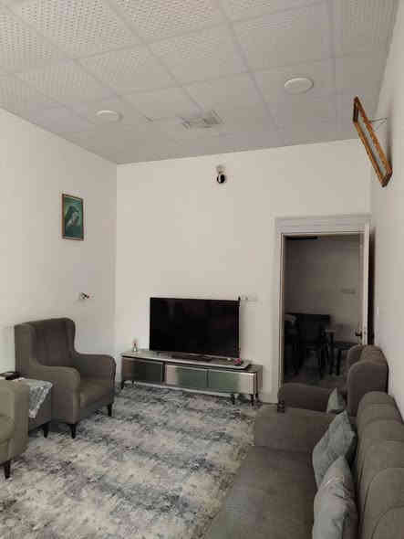 دار للبيع طابو ملك صرف مساحة 150متر طابقين موقع حي واسطي الكفاءات 4غرف نوم واستقبال هول مطبخ وصحيات كراج البيت فول سيراميك سقف ثانوي نضام دكت سعر 210مليون وبي مجال

التعامل معه صاحب الدار مباشر

--------------'----------'---------------

عنوان المكتب#

سايدين النجده قرب بانزين خانة الاصدقاء
اوالاتصال عله الارقام

(***********)《***********
