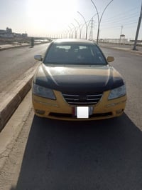 سوناته ٢٠٠٨ • مكينة ٢٠٠٠ • رمادي
