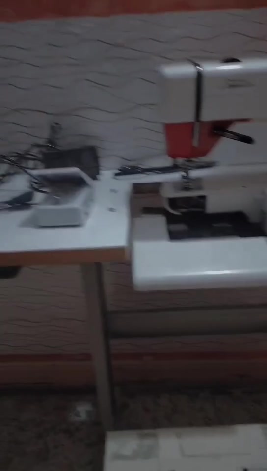 مكينه خياطه للبيع مع الميز للستفسار
***********
