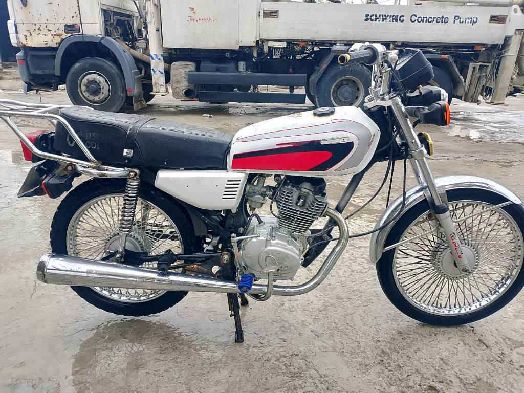 اسلام عليكم تايكر موديل2020 محرك شرط لا بخار ولا صوت مبدل بس كور صالنصه نص صوت دراجه بيهه منفيس مكاني كركوك قادسيه ثانيه سعر325وبيهه مجال حك جيه مجالهه قليل رقمي***********
