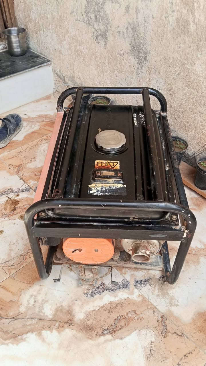 للبيع السعر 100 قفل هندر وسلف بس مابيها باتري


**إذا كنت صاحب هذا الإعلان وتريد حذفه لأي سبب، رجاءا أرسل رسالة إلى الدعم الفني**