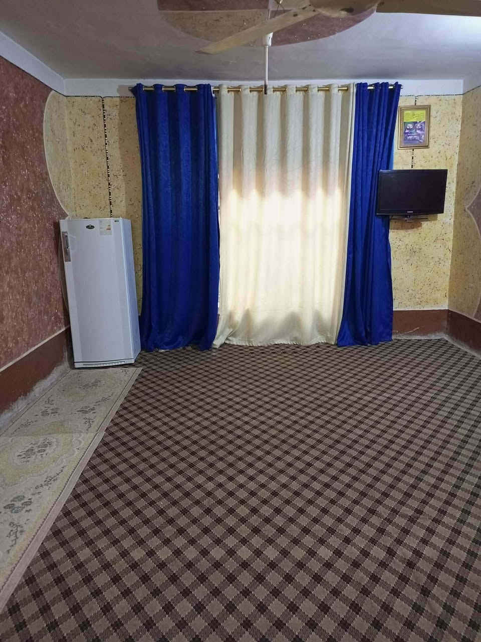 دار للبيع طابو صرف المساحة 200م العنوان الحمزة الغربي حي العسكري شارع الرئيسي قرب أسواق تحسين برهي طابقين الاستفسار الاتصال على الرقم *********** موقع راقي تجاري
