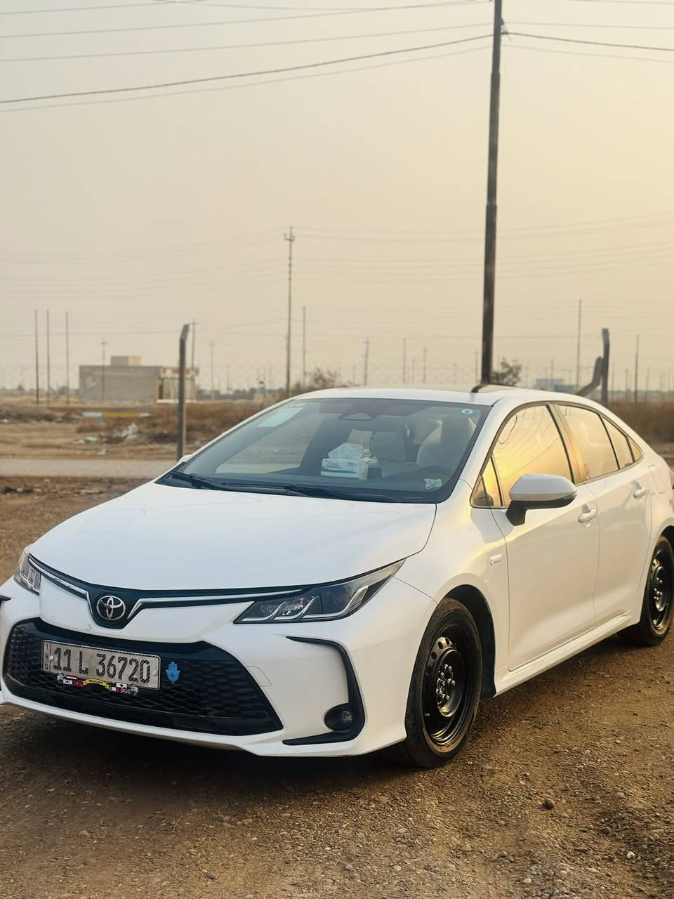 السلام عليكم كورلا هايبرد 2025 السياره كفاله عامه ماشيه 7000 مكاني بغداد السعر 160قابل للتفاوض للاستفسار ***********
