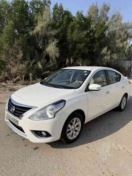 نيسان 24 سياره مكفوله من الصبغ والضربه 119
***********
