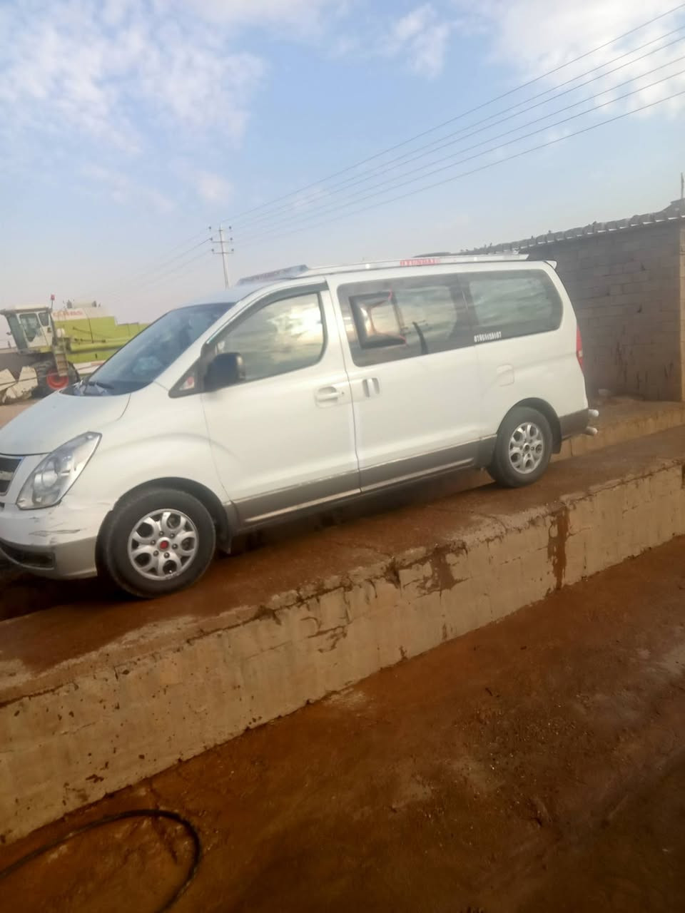 � للبيع ستاركس 2009 نظيفة جداً 🔥
ستاركس    خليجي.  دسك خلفي +امامي       كفالة عامة
✅ ما بيها لا ضربة ولا صبغ
✅ تاخذ عالسونار
✅ تبريد ثلج ❄️ وتدفئة نار 🔥
✅ السيارة كاملة وما بيها أي نقص

🔧 المحرك كير كفالة
🛡️ مكفولة من الصبغ والضرب
🪑 الكشر نضيف مكفول

🚗 السيارة جاهزة وتمشي بدون أي صرف
تفحص بأي مكان تحبه وبراحتك

💰 السعر: اتصل وتدلل
📞 للاتصال الجاد فقط 
***********
