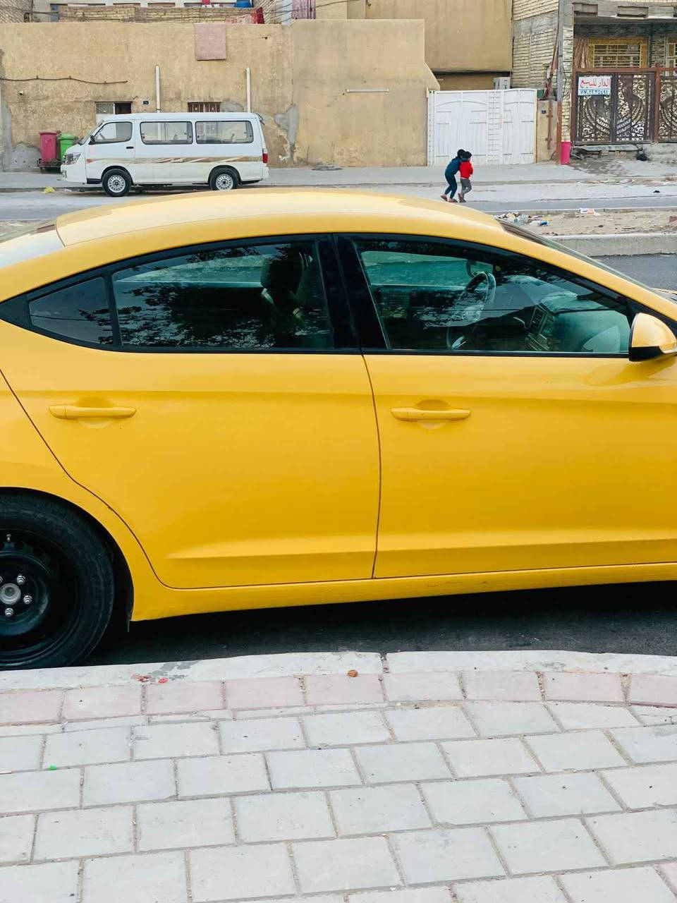 السلام عليكم الانترا 2020 كير ومكينة مكفول السيارة خير من الله السيارة حادثهة جاملغ المامي جهت السايق وجاملخ خلفي بي تعديل السيارة خير من الله بدون يرباك السعر (140) وبيه. مجال بكان السيارة بغداد مدينة الصدر *********** الفلوجة, الأنبار
