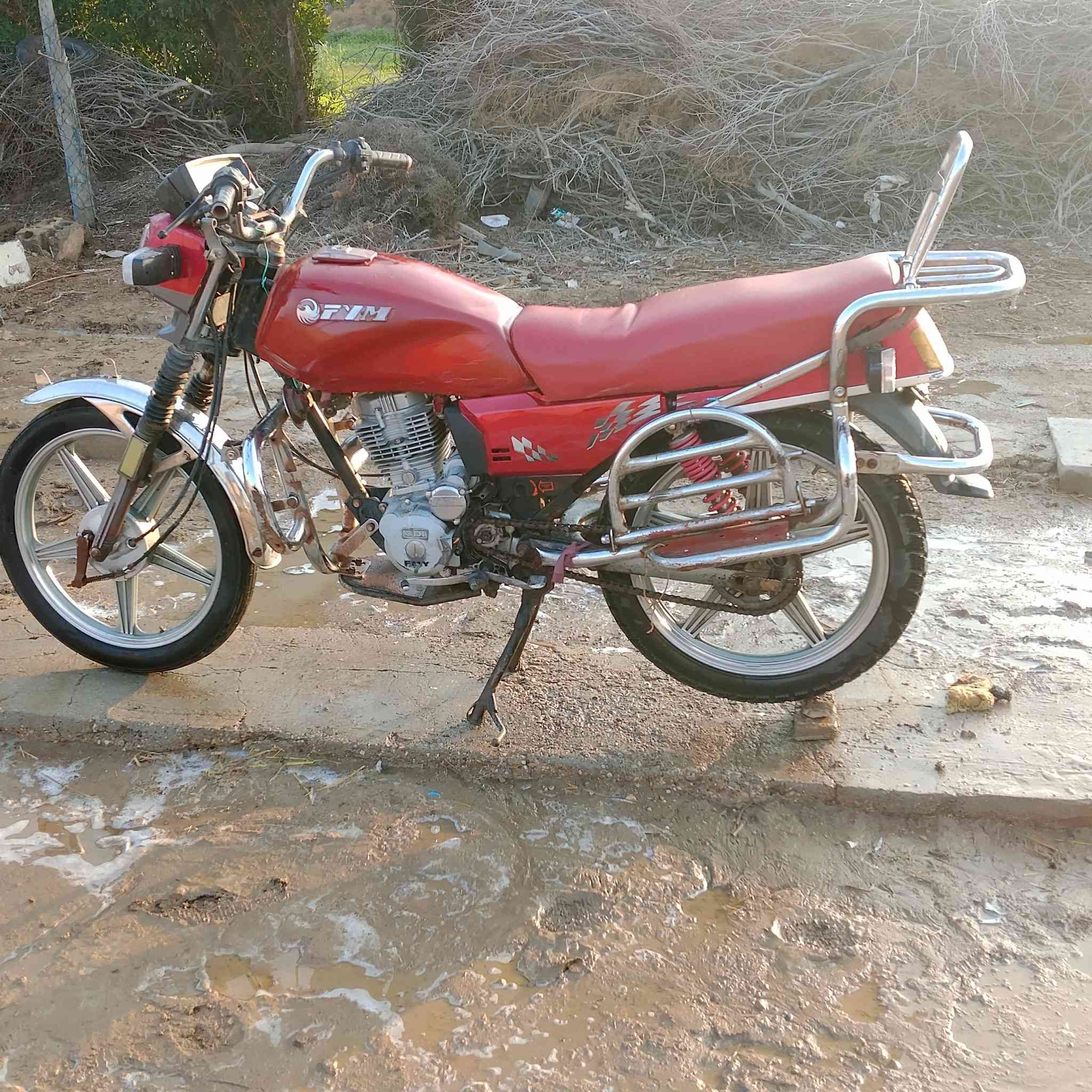 سلام عليكم درجه فيوم مديل 2013 مكفول وراق اصولي الانتصال على الرقم ***********
