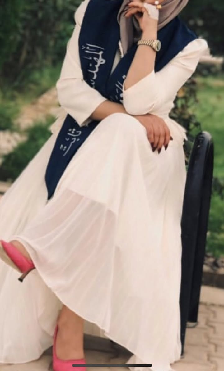 كوستم تخرج مالتي
سعر شراء مالته٢٣٥
سعر البيع١٠٠ وبي مجال


**إذا كنت صاحب هذا الإعلان وتريد حذفه لأي سبب، رجاءا أرسل رسالة إلى الدعم الفني**