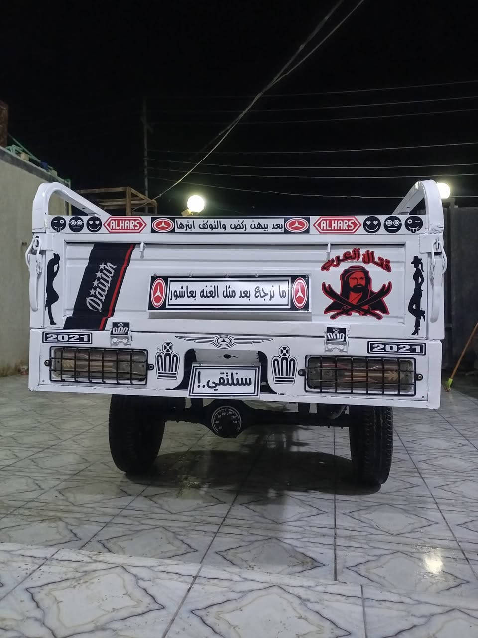 السلام عليكم ستوته للبيع ٢١ أوراق
تعمير 26 كله 
ستوته جاهزه من كلشي ما ذب عليه الف 
مكاني غراف يم ملعب 11
سعره 2200وبيه مجال شي قليل كلش بدون احراج خواني
رقمي *********** او *********** علاوي
