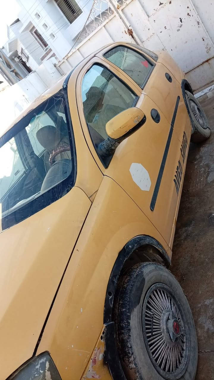 سياره افيو كير اوتو   موديل ٢٠٠٣ رقم بغداد السعر 20وبيهه مجال لاتصال على الرقم ***********
