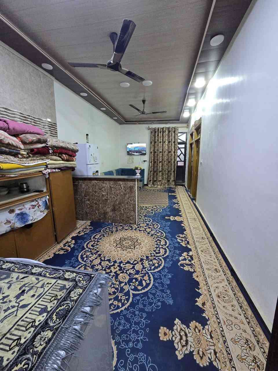 م
١٠٠م  م رهن ب ١٢، مليون سنه قابل  التجديد. يحتوي على غرفة نوم، مطبخ صحيات استقبال. نجف كوفه براكيه ***********مكتب
