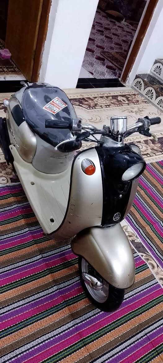 مصريه فحل خطين دراجه كلش نضيفه مكينه ناااعمه خرسه شلعه قويه سرعه تعبر ل 60 كهربائيات شغاله من الطول للطول عداد سرعه عداد بانزين اشاير هورن لايت عالي ناصي قفل سكان دراجه ناعمه ومشيها يخبل مال جناي السعر 275 مكان ناصريه ***********
