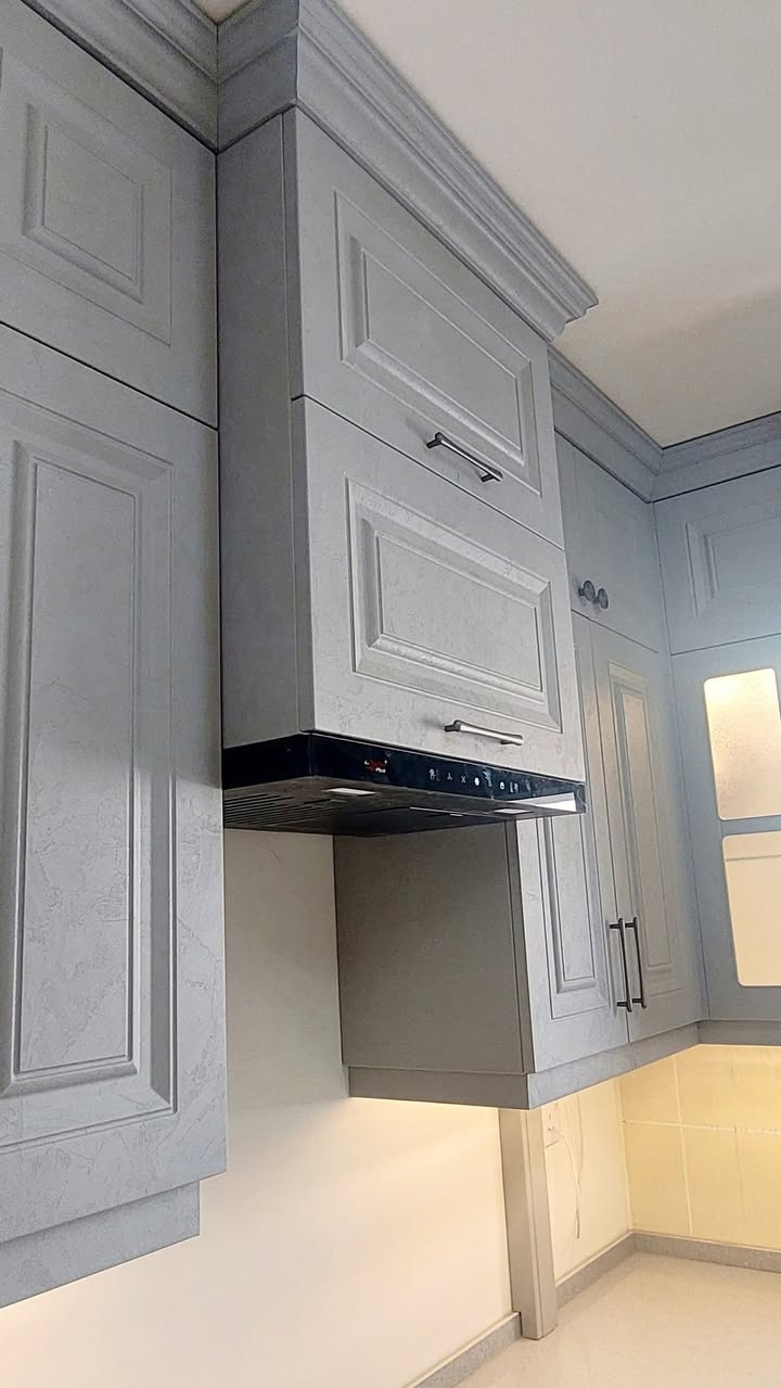 تم انجاز مطبخ ١٤٠ نمط غربي 
ديزاين كلاسك انكليزي 
تقيمكم للعمل يهمنه 
ضوء القمر للمطبخ التركي 
بسمايا الشارع العام مجمع طاحونة الرايه مقابل بيت بيوتي للإستفسار الاتصال على الرقم ***********
