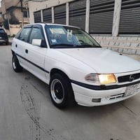 للبيع استرا حجم 16 موديل 93 مال جناي ومال بيت   مكاني الأيسر 075185646...