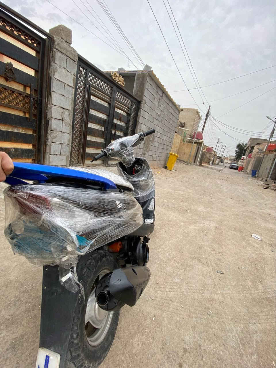 ماكس للبيع بوشه 55 مزوده غراض اصلي دراجه نضيفه جدا شرط سرعه ومعدل سلف هندر 
فقط كهربايات ما رابطهن فقط الاشاير يشتغلن  سعر 600ومجال حك جيه  مكاني بصره 5 ميل رقم موبايل 
*********** البصرة, العراق
