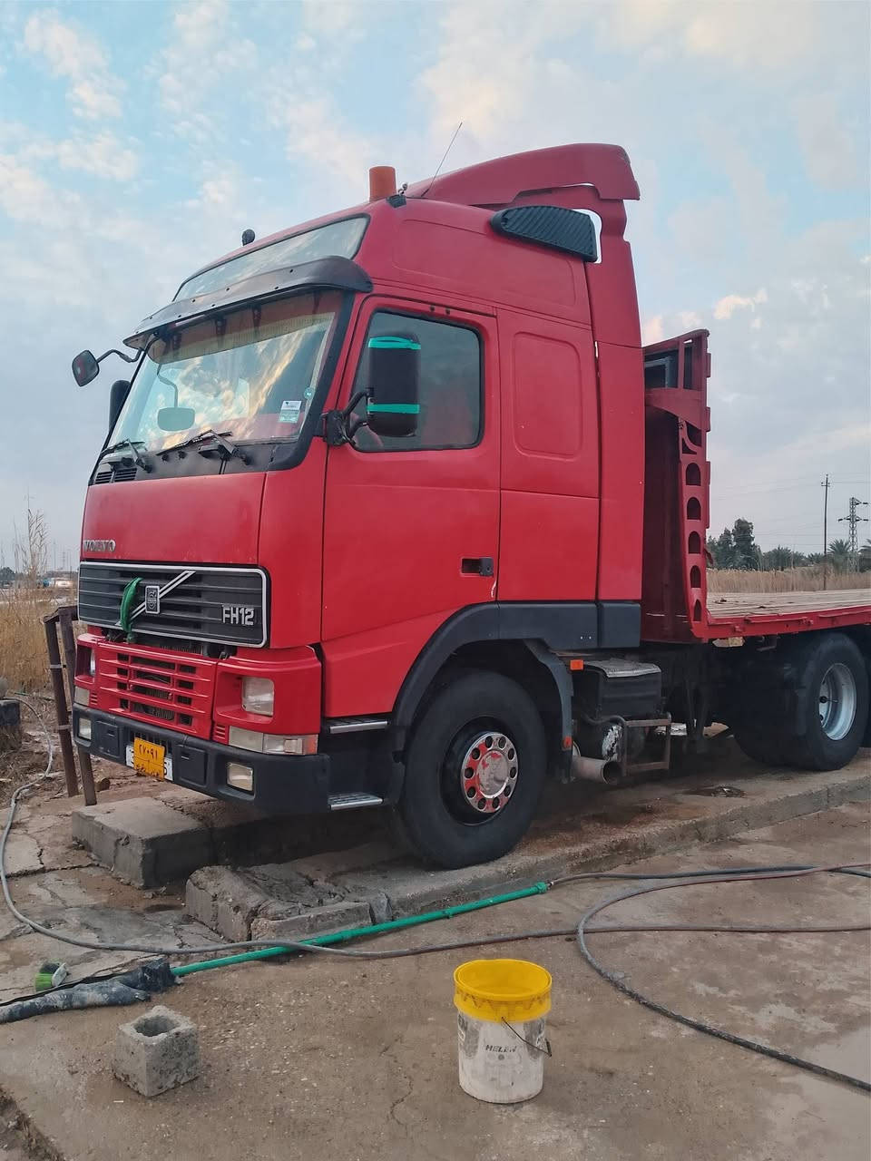 السلام عليكم فالفو للبيع 2000 مكفوله كفاله عامة سنويه تسقط الشهر الثاني تحويل مباشر اتصال ع الرقم/*********** مكان واسط العزيزية /السعر خاص
