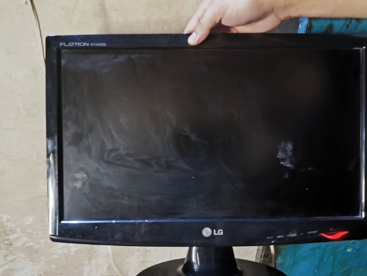السلام عليكم مكلف بنشر يوجد بلازمه الجي حجم 19 انج  للبيع سعر 35 وبيه مجال بسيط


**إذا كنت صاحب هذا الإعلان وتريد حذفه لأي سبب، رجاءا أرسل رسالة إلى الدعم الفني**