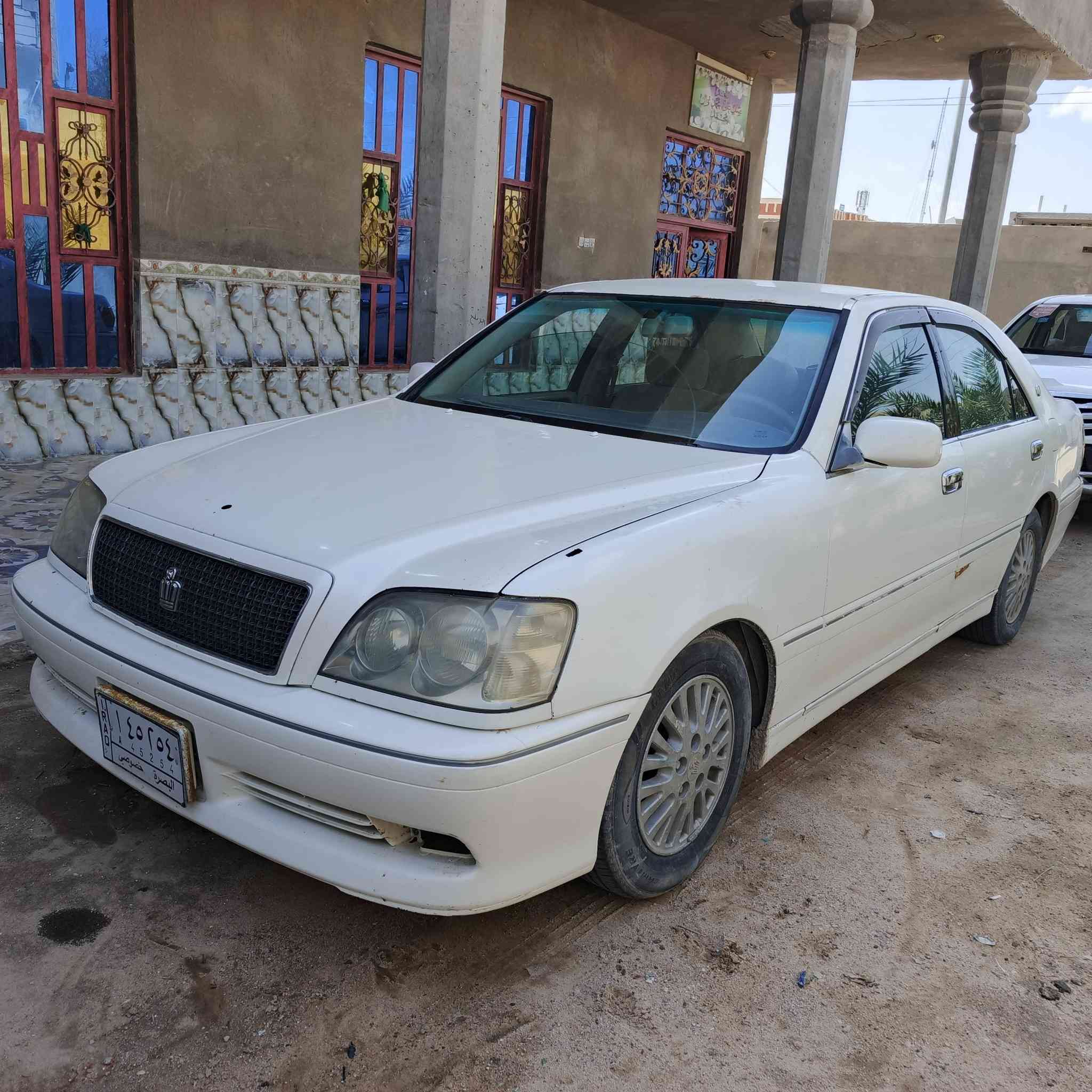 سلام عليكم 
ملكة للبيع 
بيها كصه
مكينة vvt
بيها استمارة حجز تسجيل جديد 
السعر 33 وبيها مجال
المكان البصرة سفوان 
***********
