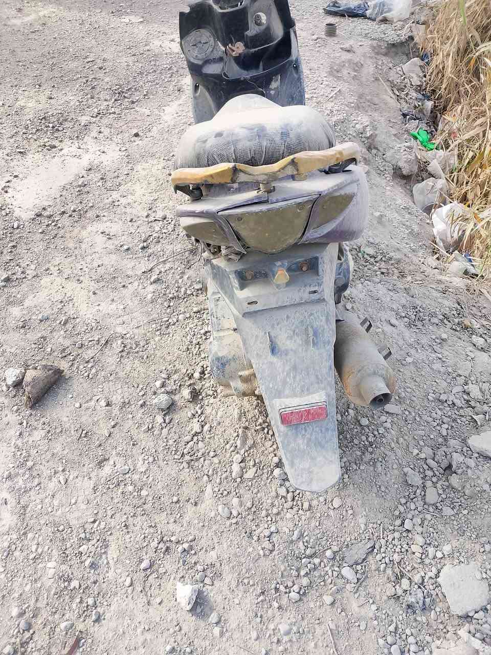 سلام عليكم صيني للبيع مكينه مجفته جديد بس نكطع القمجي مال بانزين وعفته مكاني دوره سعر ١٠٠وبيه مجال يعني ٧٥

***********
