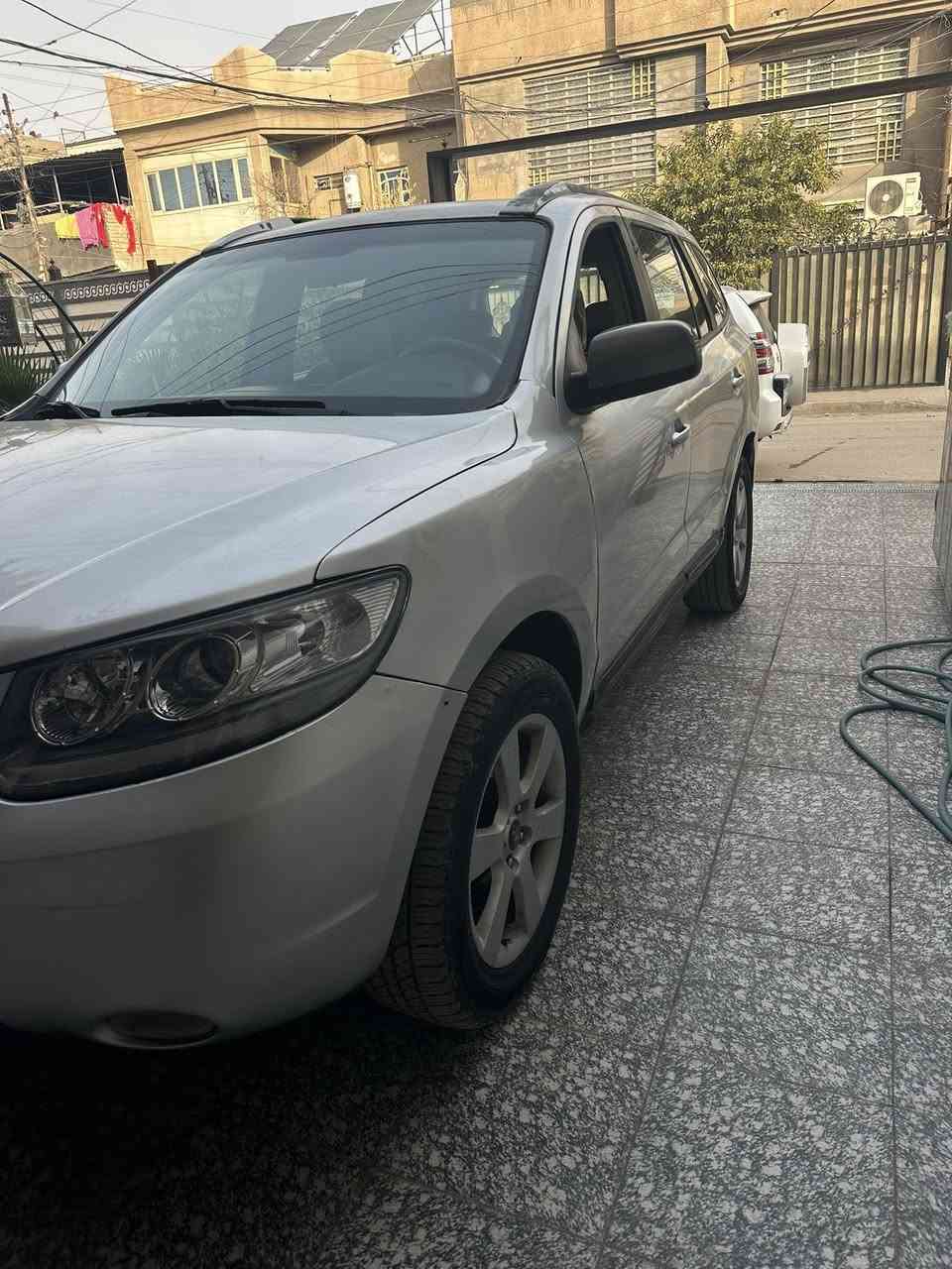 سنتافيا للبيع موديل 2007 خليجي محرك 6 سلندر 7 راكب مصبوغه حزام السعر 78 وبيها مجال بسيط رقم بغداد نكليزي هزه جديده تحويل ثاني يوم سياره ب اسمي مكاني بغداد السيديه قرب تقاطع درويش للمراسلة والاستفسار رقم الهاتف (***********)
