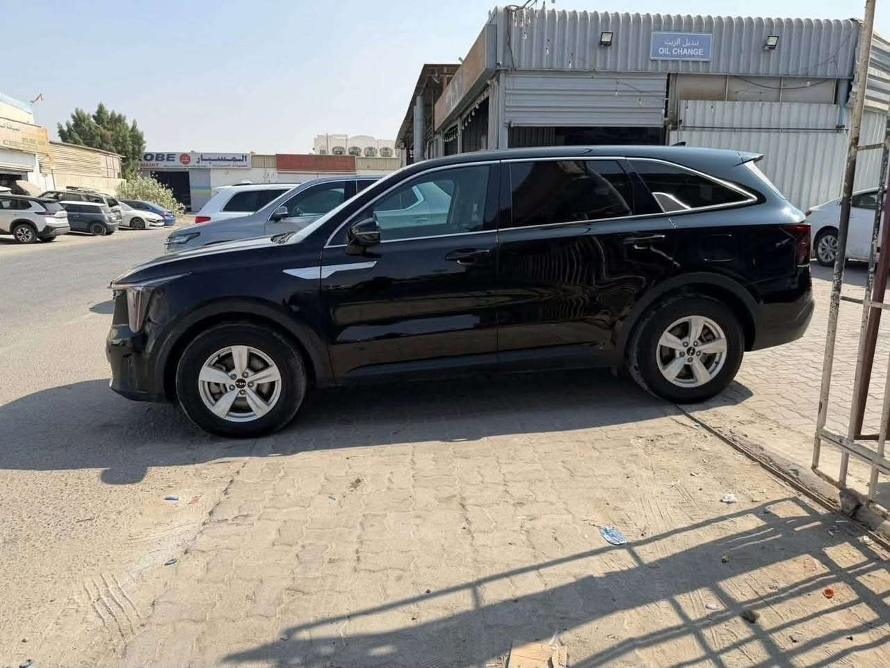 من لديه كتاب شهداء 
السياره بلميناءالبصره
سورنتو 2025 وارد امريكي بدون بجم بدون ايرباك حادث تبديل جاملغ فقط مكينه 2500 سبعه راكب سياره حالين بلميناء تدخل بكتاب شهداء
السعر 179 داخل الميناء
مكتب الخليج ***********
يوجد وكلاء بلمحافضات
ليريد حادثه يراسلني وتساب
