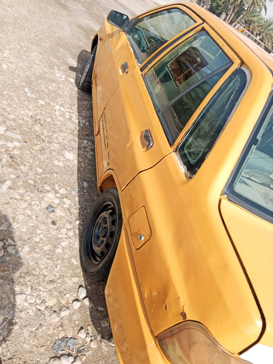 سايبه للبيع موديل 10السياره محركه جديد كيره جديد بس بي صفره الأول يفلت وباقي نمر طبيعيه سياره شلعته حلوه وكشره مثل ماواضح بل صوره حداديه شايله روحه السياره رقمه مثنى ولمالك بل رميثه السعر 17ورقه هذا رقمي‏‪0777 381 8747‬‏
