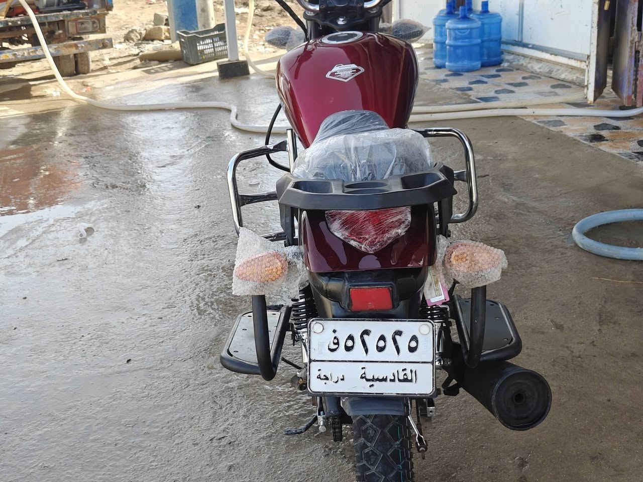 يا الله السلام عليكم
دراجة اوباما للبيع رقم وسنوية قادسية 2015 رقم مميز سنوية لل 2028 تنتهي تحويل ثاني يوم، 
الدراجة مكفولة كفالة عامّة غراض كله 2025 ماكو شي بيها مو جديد، المكينة برغي ما مفتوح بيها هاي رابع تبديلة دهن الها يعني جديدة كلش 
اخوان الدراجة تعمير جديد بس الشاصي 2015 
تجي تفحص وتقتنع وتدلل 
السعر 2100 مليونين و 100 وبيها مجال 
للتواصل : 
***********
***********
