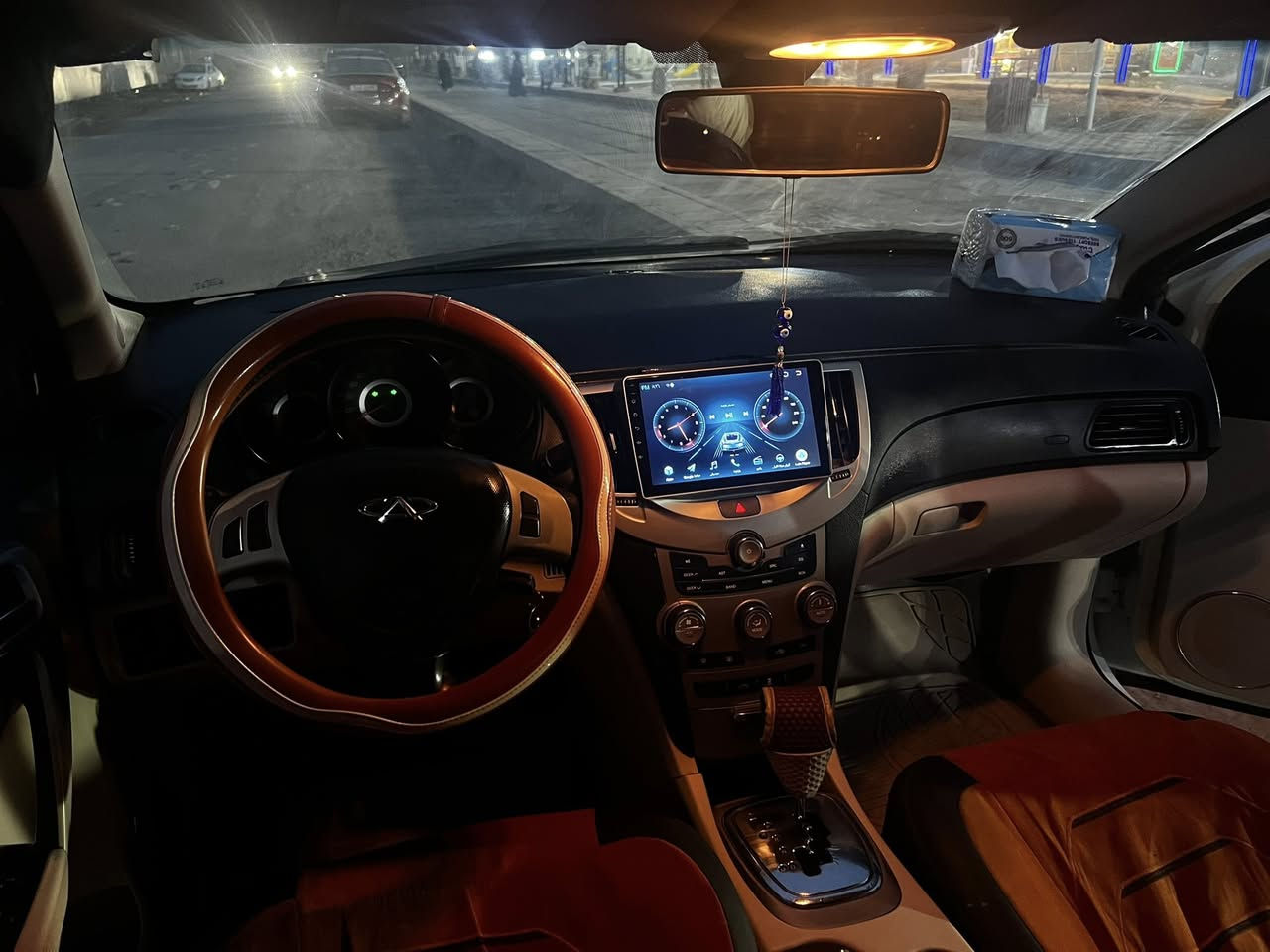 السلام عليكم
سياره شيري A3 2013 
سياره معمره وتعبان عليه ما تصرف عليه ولا ربع حداديه 90 بلميه واتر بم جديد ضاغطه جديده فيت بم جديد راديتر ودبه ماي راديتر وجوينات جدد تبريد شغال ..تايرات صارلهن ٦ اشهر مابيهن اي شي 
بلكات صارلهن شهرين بعدهن جدد
منضومه بانزين منظفـه 
منظومـه ماء مشيشه 
جوزه حماوه 61 يعني انسى الحماوه
باتري جديد
الدواخل مثل ما مبينه بل صور تخبل كهربائياته كله شغاله 
الكشر بيه خياسات كلش قليله من جهه السايق 
المكينه بيه بدايه خيط بخار يعني تنقيص قليل قليل كلش 
الگير واحد على واحد 
مكان السياره ديوانيـه
سعر السيارة 55 وبيه مجال 
سنويه لل 2030 واي استفسار موجود فيس وواتساب ورقم ***********
