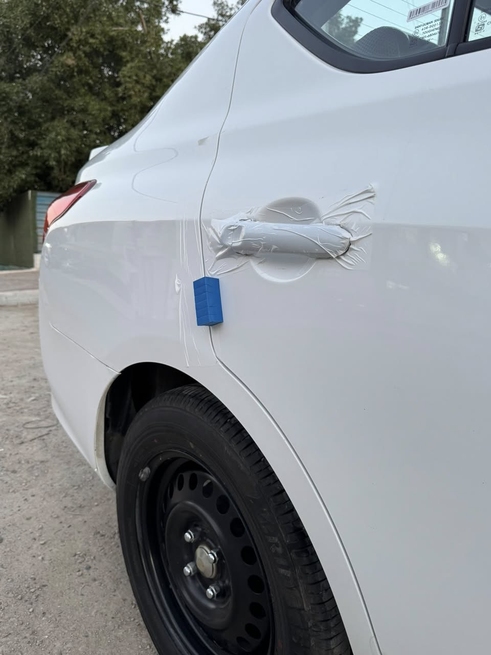 نيسان سني 2024 ام الشباك الجديد ضمان شركة السور / هندي اصلي / رقم بغداد
بليتة زركة بالتكمة
بعدها بفابلون الشركة 
ماشيه 7000 تقريباً
شاشة الاصلية وكاميره وتحكم ستيرن 
السياره بلوجكتر
اريل ماوس
الكشنات دوشمه تفصال جلد وقماش
والداخل مغلفة كله الارضيات عمل و ابواب نايلون و التكم و الصندوق وايضاً مغلف الدشبول الخلفي حياكه
 و الكبات مال تاير بعدهن بالنايلون ومصروف ع السياره هوايه واي غراض الهه بعدني مفاتحهن  على حطتهن بوضع الشركة وبعدهه السياره بالضمان
سعر السياره 129 وبيهه مجال ان شاء الله
مكاني بغداد الكرخ
للاستفسار ***********
