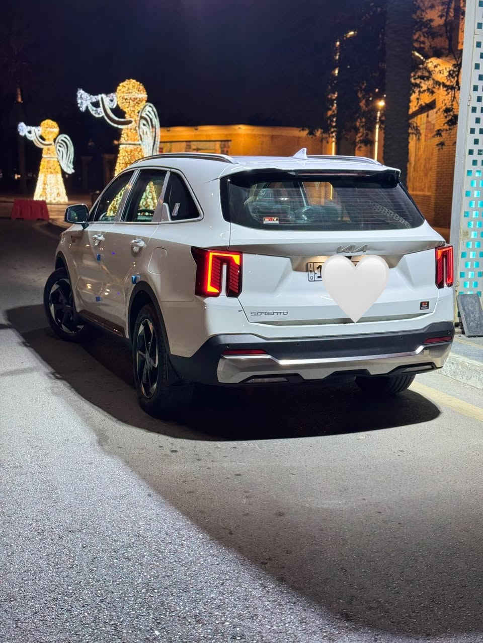 السلام عليكم
سورنتوا خليجي 

موديل 2024

مكفولة 

ضمان شركة الدوليه 

6 سلندر

كير ماوس

كشنات كهرباء

شاشة متصل 

كامرة 

ابل كار بلي 

بانوراما

ويل 19

٧ راكب

جنطة كهرباء

تشغيل عن بعد

بردات أبواب خلفية

ماشيا 12 الف

مكفولة كفالة عامة

رقم بغداد بأسمي 

السعر 325$

للاستفسار 
***********
مكاني بغداد
