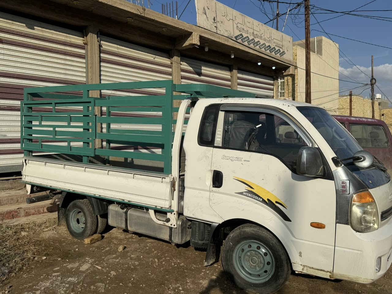 السلام عليكم
كيه بنكو ثري موديل2008سياره خير من الله فقط مكينه كايمه محرك3000مفتوح
رقم بغداد تحويل ثاني يوم ***********
ملاحظه :بيع بدون محجر🚩
السعر. 75
