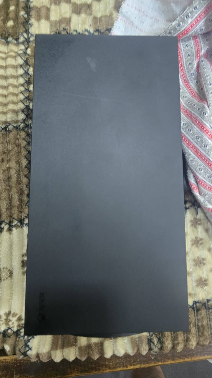 السلام عليكم اخوان
جهازي عارضه للبيع(سبب البيع لان جبت PC)
Xbox series X
نظافته فول وغراضه كاملة وملصق الضمان بعده بيه مثل ما موضح بالصور، عدا الكارتونة مضيعها.
اريده ب ٦٠٠ وبيها مجال بسيط


**إذا كنت صاحب هذا الإعلان وتريد حذفه لأي سبب، رجاءا أرسل رسالة إلى الدعم الفني**