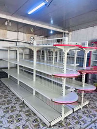 رفوف محل • ٢ قطع