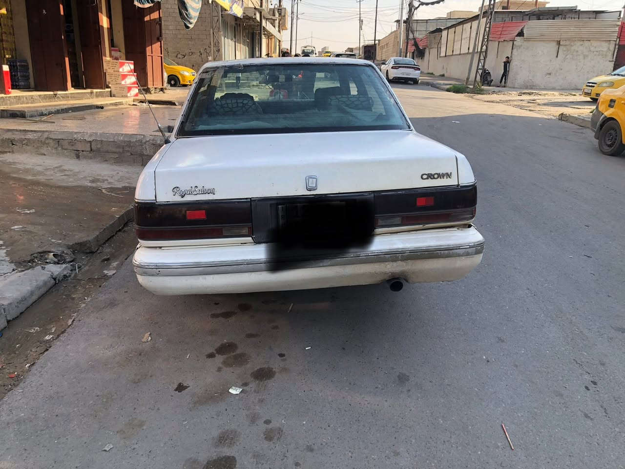سيدانا 90 اصلي مو محور شرط التحويل رقم انگليزي نينوى محرك الصلي كير عادي ضخمه وتوايرها جديد السياره جاهزه مكان السياره الموصل جانب الايمن العبور المدخل الاول 

***********
