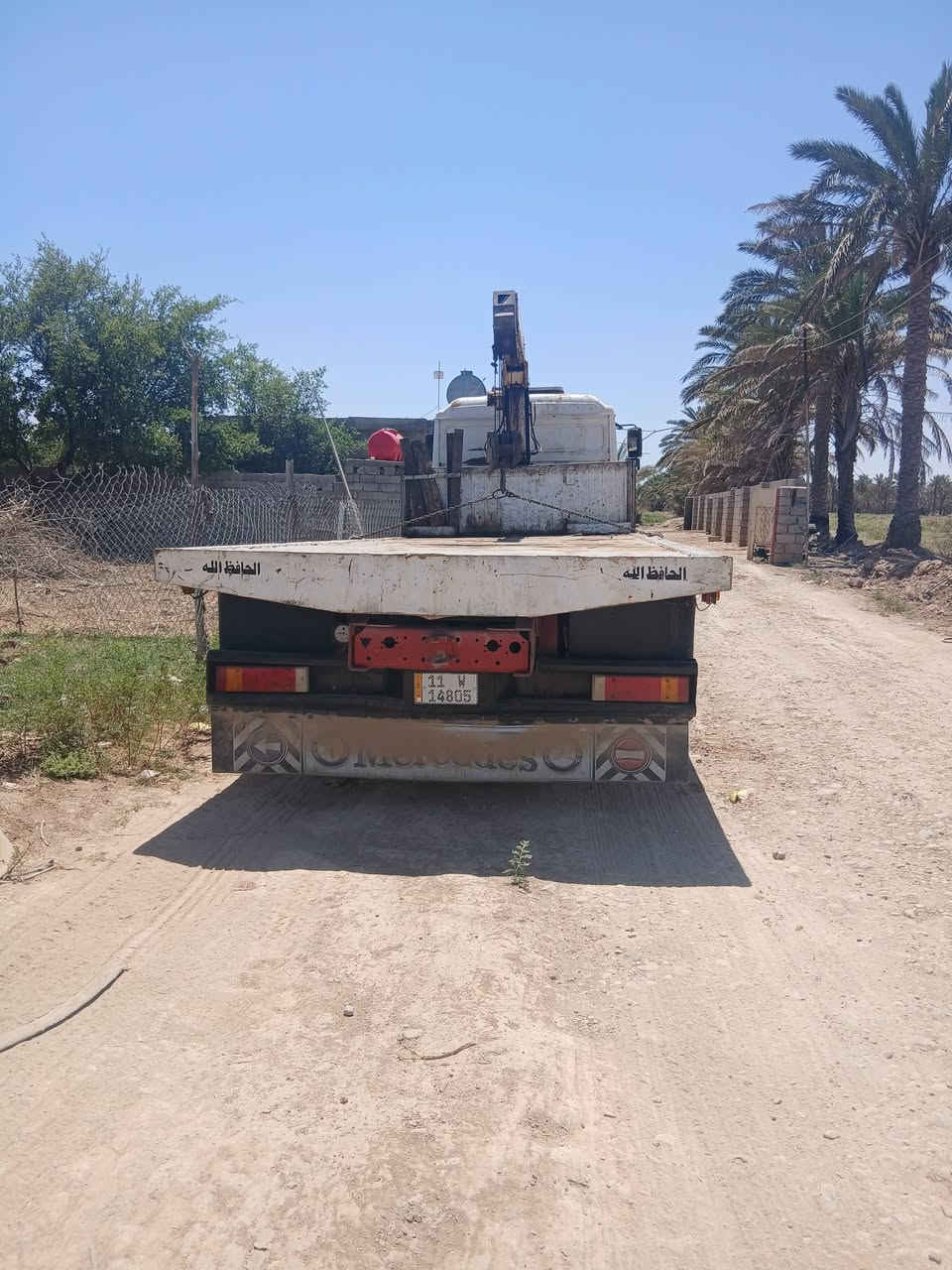 سلام عليكم كرين مان صقر ٢٠٠١ رقم بغداد بسمي جب سلايتين جوبلس خلفي مكينة ١٠٨ كهربأيات كله شغال شاصي مكفول السعر ١٣٠ العنوان ديالى  ***********
