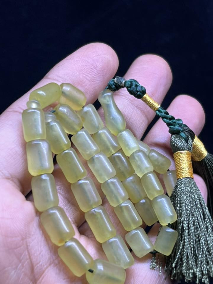 سبحة بايزهر قديم
33 حبه 

الشراي***********

المكان بغداد حي اور
