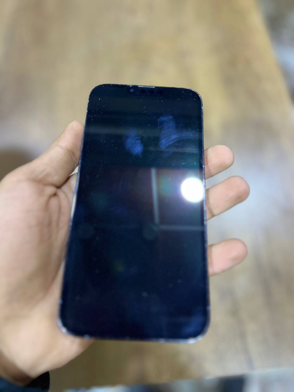 السلام عليكم ايفون 13بروماكس شرق اوسط ماستر ذاكرته 256 دبل سيمكارت  مكفول كفاله عامه ماعدا مبدل بطاريه وحاليا تقرا 100 جهاز جديد سعره ب725 وبي مجال واي استفسار رقم الهاتف ***********
