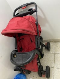 عربانه طفل غير مستخدمة الله يشهد فقط نصبناها مشتريها ١٥٠   ٠٧٧٢٦٧٧٢٧٠٣