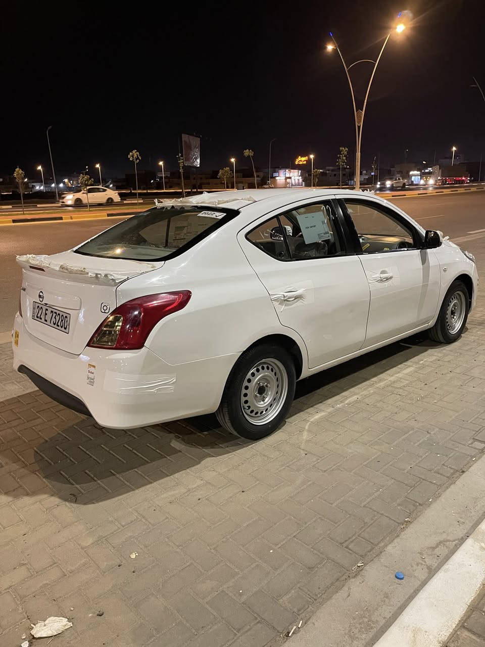نيسان سني هندي
مديل 2022
رقم ربيل جديد
بسم شركه بيه جاملق بدل 
وبيه باردات 
كفاله حداديه تخم تاير
ماشيه 102 مكاني البصره
حي المهندسين سعر 103
وبيه مجال 
وباقي التفاصيل ***********
