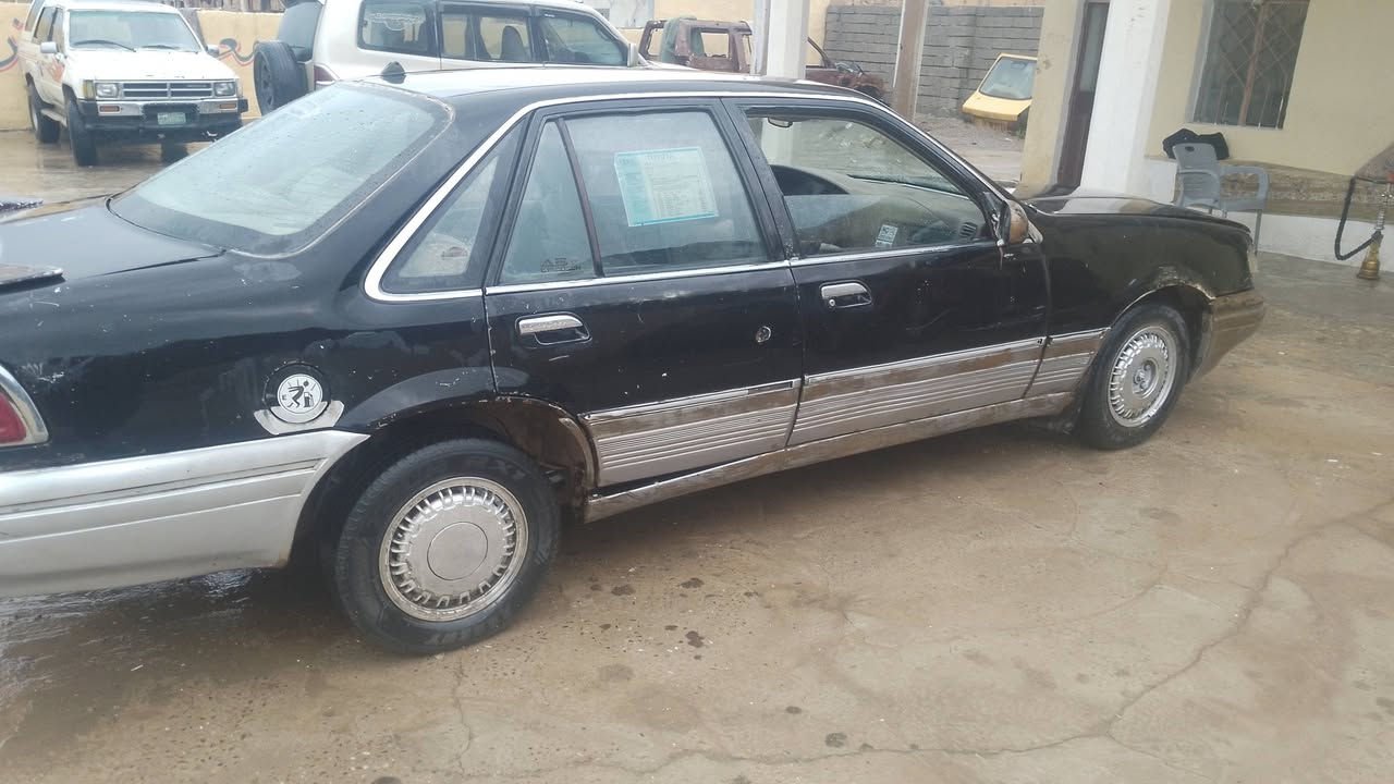 السلام عليكم للبيع دايو محرك جديد جير جديد تيارات اربعه جدا باور شغال سجلوا شرط الوكاله السعر 11 وبيها مجال شيء قليل حيل درهم مراوس حسب القناعه مكان السياره بيجي الاستفسار عن رقم ***********
