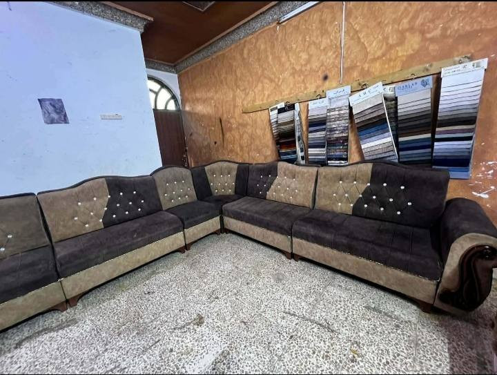 ديوان سبع امتار ونص عشر مقاعد ست قطع الاسفنج جيد جدا القماش نظيف ما بيه عيب مع غطاء للمقاعد السعر النهائي 180 مع التوصيل.. العنوان القادسية مقابل جامع علي بن أبي طالب قرب صالون بنت العز


**إذا كنت صاحب هذا الإعلان وتريد حذفه لأي سبب، رجاءا أرسل رسالة إلى الدعم الفني**