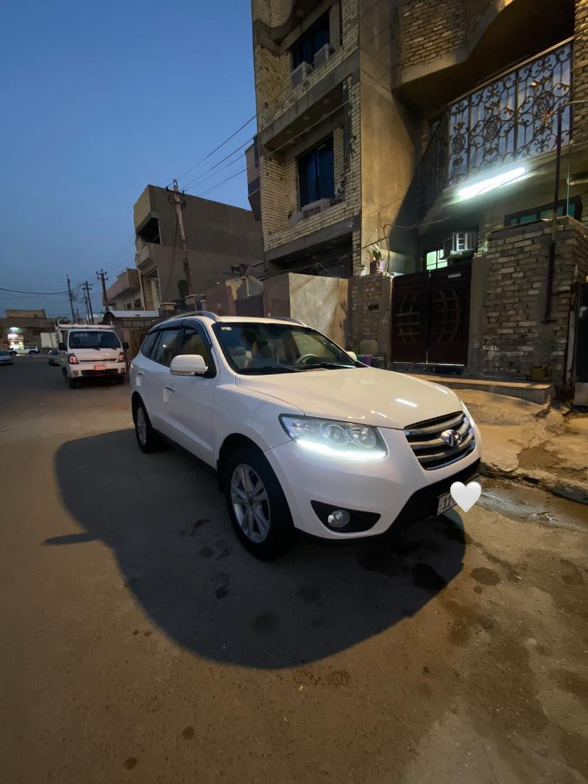 لسلام. عليكم. سنتافي. موديل 2010. فول. مواصفات. بدون. ضربه. بدون. صبغ. فقط. بارد. موضح. بلصوره. بلبنيد. وباب. السايق. السياره. جديده. مكينه. گير تبريد. خير. من الله. فول. مواصفات. فتحه. بصمه. 7 راكب. 3 قطع. تبريد. V6. سلندر. رقم. بغداد. السياره. تحويل. ثاني. يوم. وبعد. معروفه. المواصفات. مالته. السياره. جاهزه. سعر. السياره. 148. وبيه. مجال. مكان. السياره. بغداد. الحبيبيه. قرب ساحه. الحمزه. رقم. الهاتف. ***********. ***********.
