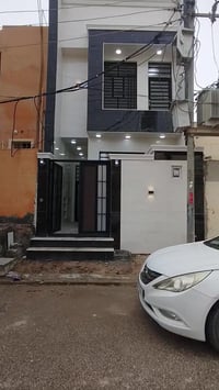 النجف حي المهندسين • ١٠٠م • طابقين