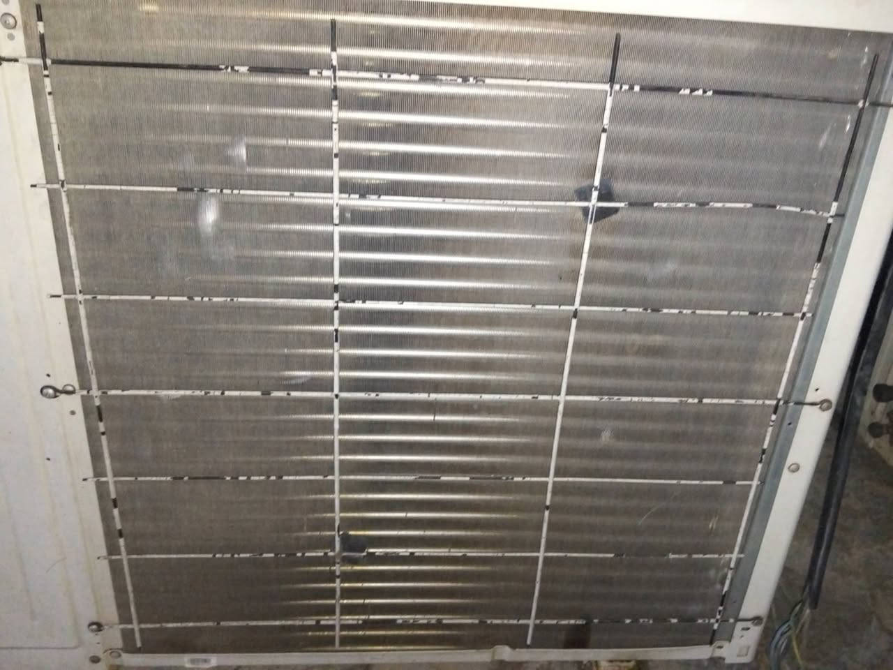 سبلت توسوت 2طن على شغل مداخل تصليح على وضع شركه سعر 350عنوان بغداد ***********/***********
