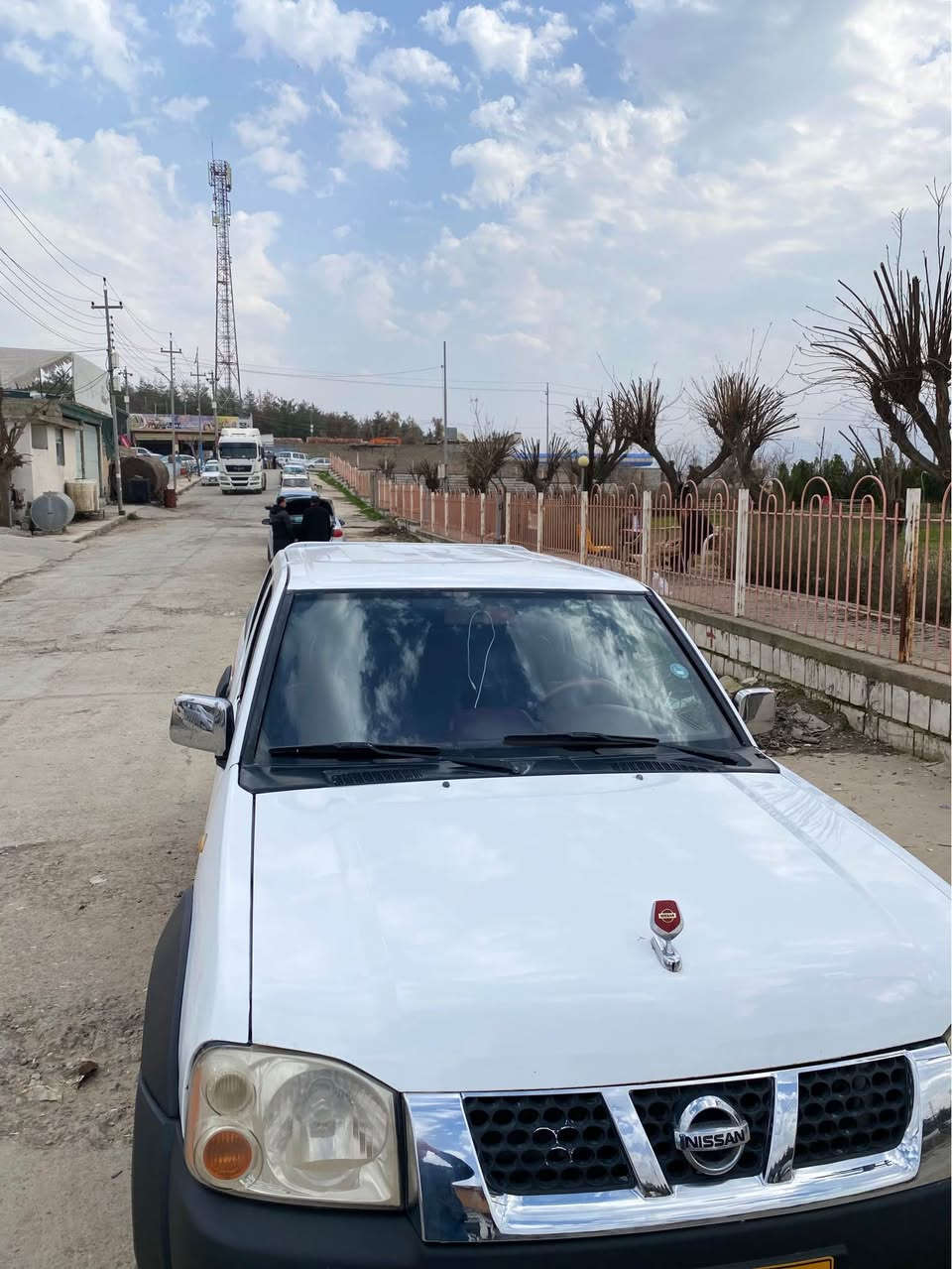 نیسان پیکاب ٢٠٠٦ دەبل ئەکسل سەیارەکە زۆر خاوێنە گێڕ مەکینە تەقەو رەقە دەحم و لیدراو بەشەرت هەزە و پاکانەی لەگەل دایە نامە مەنێرە ژمارە تەلە فۆنم داناوە 

0750 314 6454

0772 104 4818 بشدار, السليمانية
